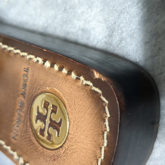 Tory Burch Alani Gold chain thong wedge sandal 9.5 - Picture 10 of 11